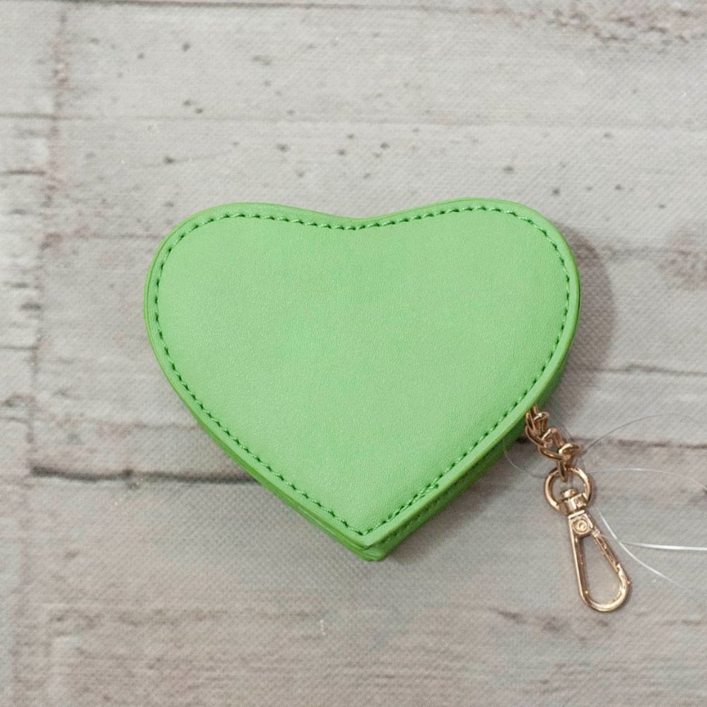 NWT Nordstrom Heart Shaped Pouch in Green